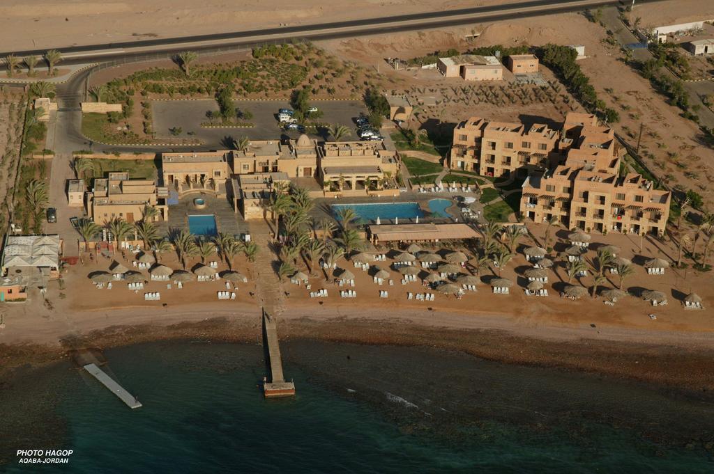 Coral Bay Hotel 亚喀巴 外观 照片